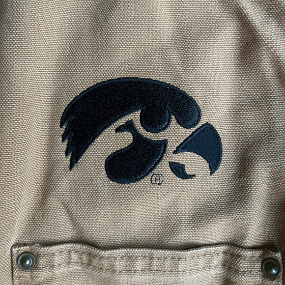 NWT Carhartt Canvas Iowa Hawkeyes Barn Jacket Small - Picture 3 of 10